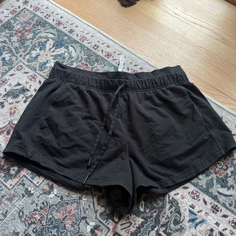 Lululemon Women's Black Shorts